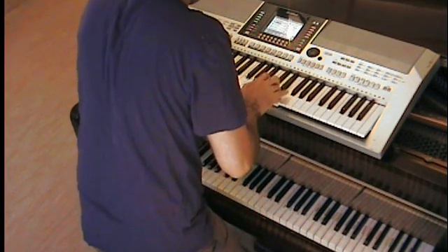 David Guetta - I'm Good = Eiffel 65 - Blue - piano & keyboard synth cover by LIVE DJ FLO смотреть онлайн