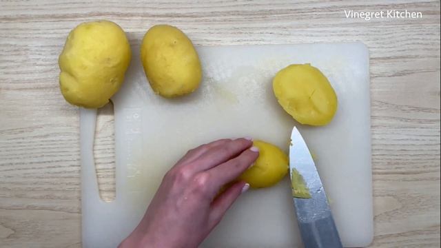 Постный овощной салат [картофель, грибы и зеленый лук] смотреть онлайн