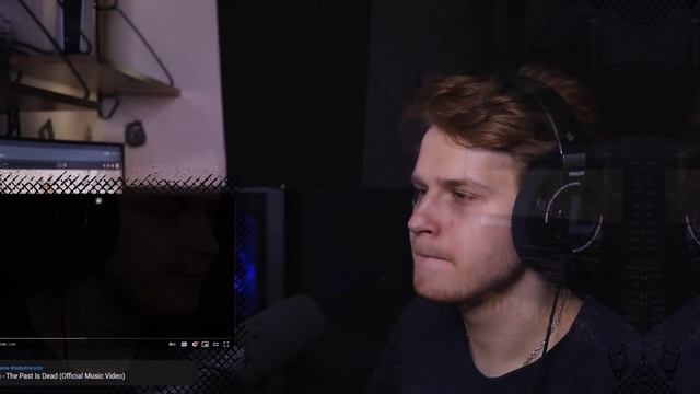 A BIT OF OLD, A BIT OF NEW | Beartooth - The Past is Dead // Devastation | Double Reaction & Review смотреть онлайн