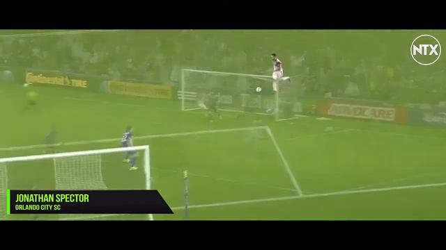 НЕВЕРОЯТНЫЕ СЕЙВЫ С ЛИНИИ ВОРОТ В ФУТБОЛЕ смотреть онлайн