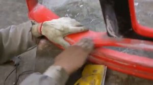 Ремонт бампера, работа со стекловолокном.