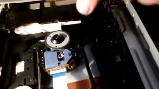 Como Limpiar el Laser del DVD смотреть онлайн