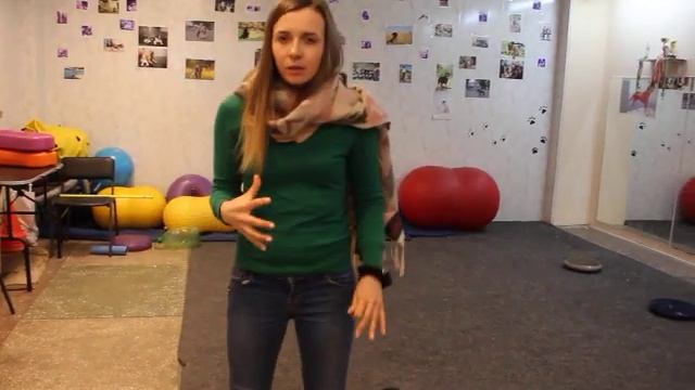 Собака не слушается при других собаках. Как научить не реагировать на собак? смотреть онлайн