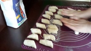 Творожные пышки на скорую руку. НЕЖНАЯ ВКУСНЯТИНА ИЗ ТВОРОГА ЗА 15 МИНУТ. Улетят со стола незаметно