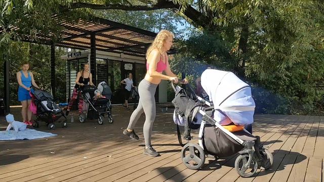 Фитнес с коляской смотреть онлайн