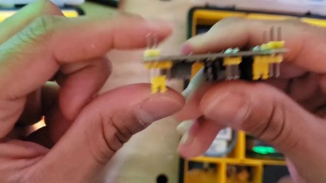 Arduino HW-131 dual Power Supply Module 3.3V 5V overview and demo смотреть онлайн