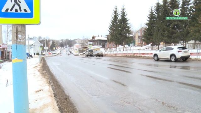 Улица Коммунистическая, часть 3. Покровская площадь. смотреть онлайн