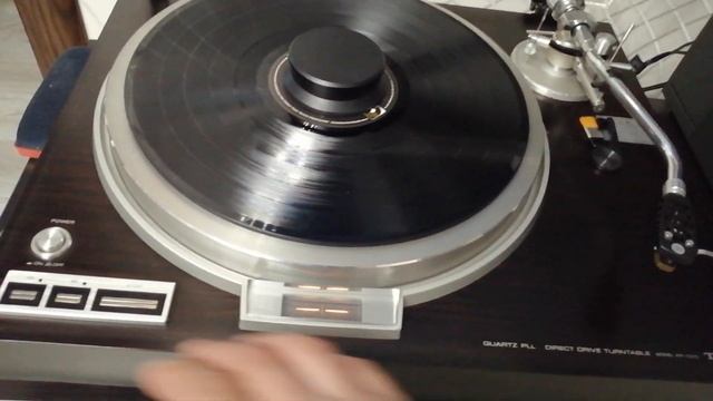 Это двойное моно  усилитель Trio L-07C/L-07M