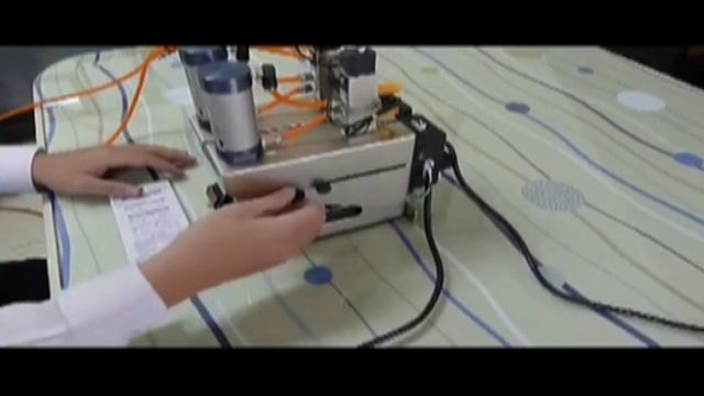 Пневматический степлер Delta AE 100 смотреть онлайн