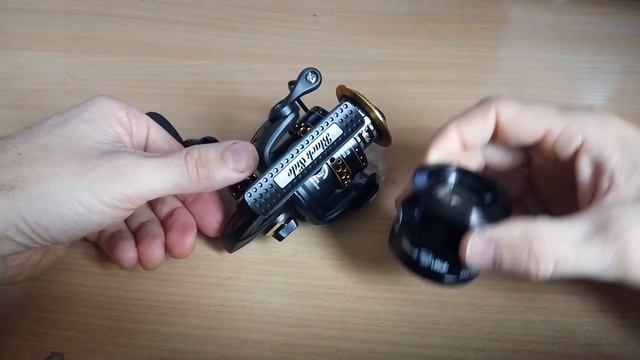 Распаковка посылки с катушкой Black Side Riot 3000 FD по заказу Fmagazin смотреть онлайн