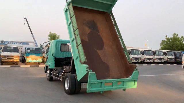 Mitsubishi Fuso Fighter Dumper - Naz international Motors смотреть онлайн