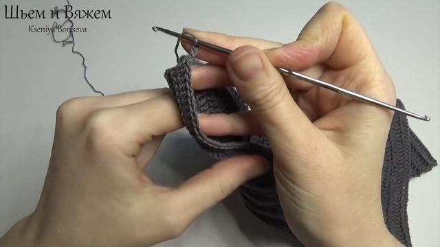 Простой летний топ крючком. Simple Crochet Tank Top Pattern смотреть онлайн