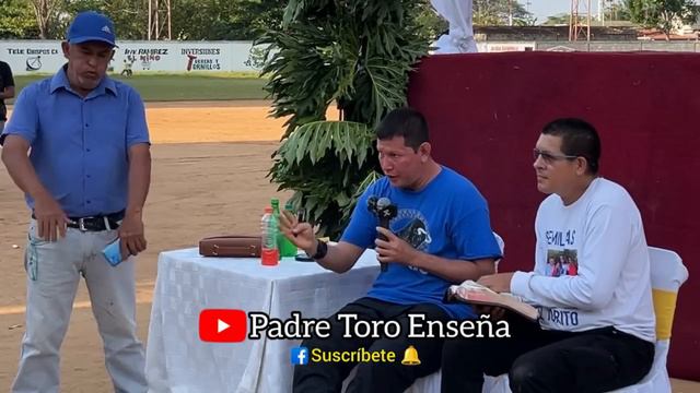 PASTOR PROTESTANTE 😱 Puso A PENSAR con Esta Pregunta Al PADRE LUIS TORO ❌ смотреть онлайн