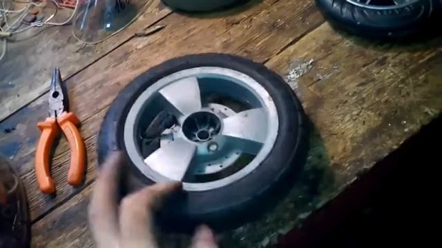 Покрышка в место пены смотреть онлайн