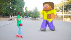 Пакман и Майнкрафт в реальной жизни.