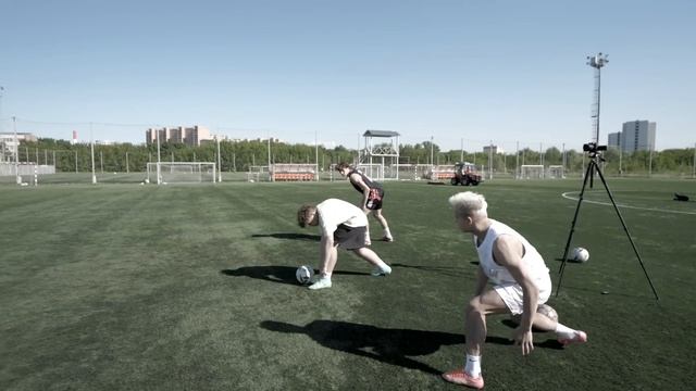 КРАП vs МОТЯ! ЛИГА МОНСТРОВ 1 ТУР смотреть онлайн