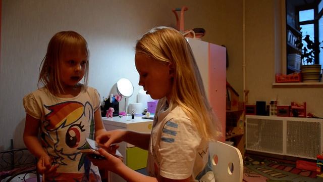 Настя делает макияж. OMG!/Nastya Make-up. OMG! #kids #game