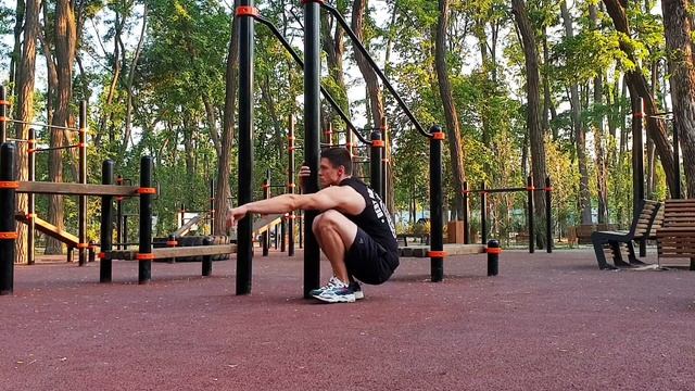 Как Научиться делать Приседание Пистолетик (КАЛИСТЕНИКА ДЛЯ НАЧИНАЮЩИХ) #калистеника #писталетик смотреть онлайн