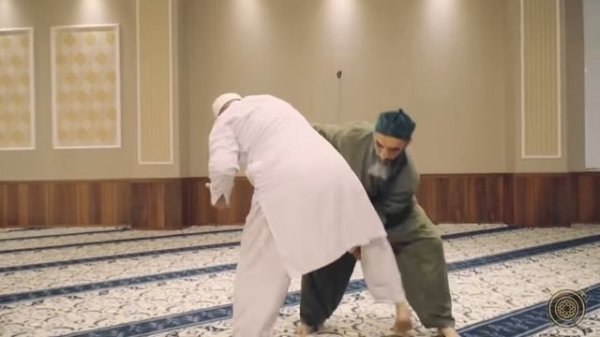 Unintentional ASMR 🕌 Cool Muslim Calmly Demonstrates Silat Martial Art