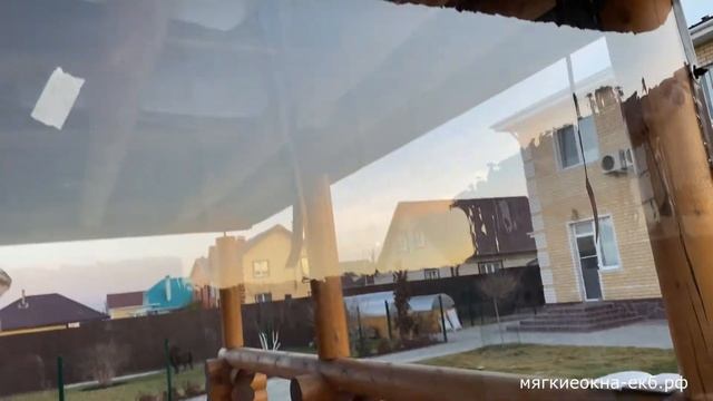 Монтаж мягких окон на оцилиндрованное бревно. Установка поворотных замков «по месту». смотреть онлайн