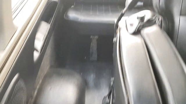 560074/ HYUNDAI GRACE 2003 YEAR (15 SEATS+ROOF CARRIER)