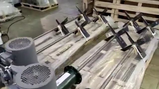 мешалка вертикальная для перемешивания горячего битума смотреть онлайн