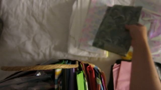 tissue paper and makeup bags ~ 47 mins смотреть онлайн