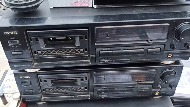 Радиорынок - что было? Куча интересного! Радиобарахолка - обзор ! Radio flea market Часть 1 смотреть онлайн