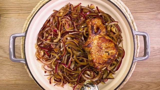 Nur wenige Leute kochen Schweinefleisch so! Köstliches Abendessen mit den einfachsten Zutaten! смотреть онлайн