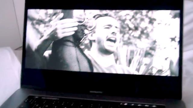 ДУМАЮ О ДЕТЯХ. Саша Спилберг