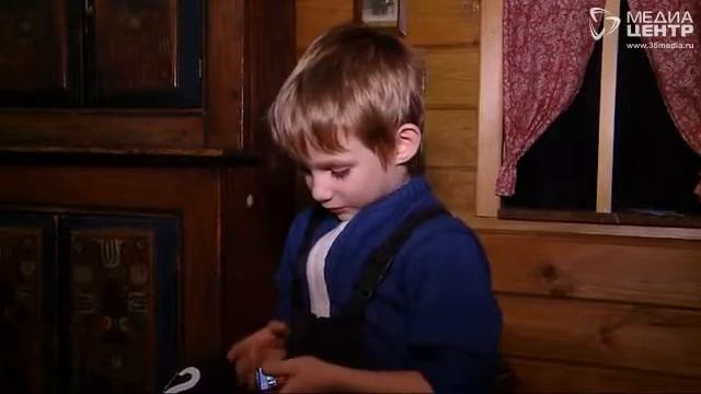 Юные череповчане подготовили подарки ко Дню матери смотреть онлайн