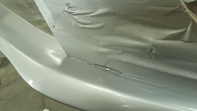 Покраска переднего бампера веста