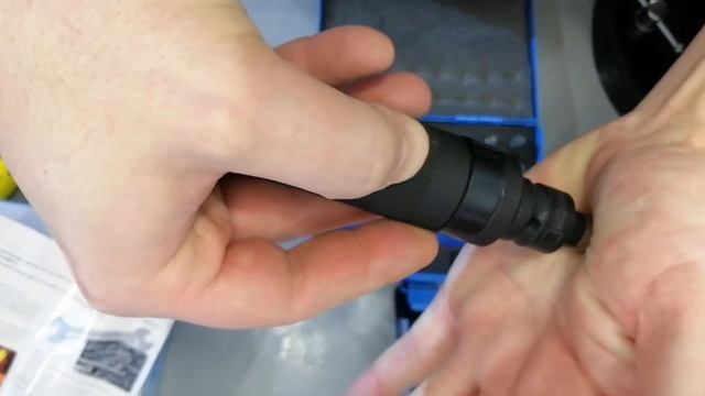 Ударная отвертка/как работает и для чего нужна. Norgau NK 1900-018