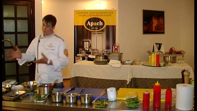 Дегустационный сет из пяти блюд и подача возле гостя - мастер-класс Евгения Сушко смотреть онлайн