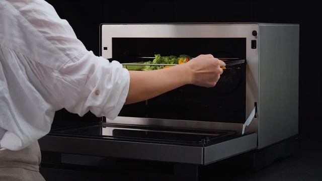 Steamed Salmon with Vegetable 4 in 1 Combination Steam Oven NN CS89LB смотреть онлайн