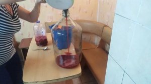 #Процеживание домашнего вина#Я сомелье#