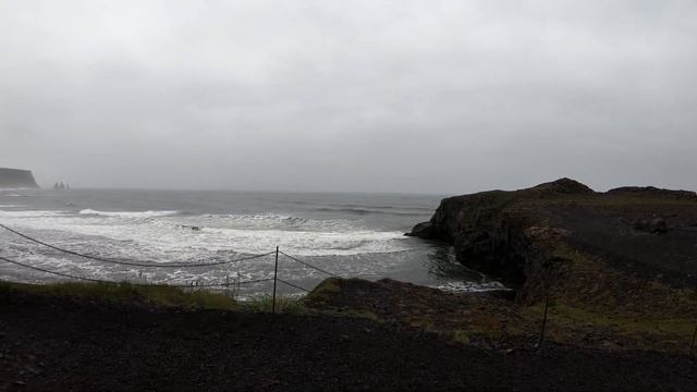 Reynisfjara View Point - Iceland Walk [4K] смотреть онлайн