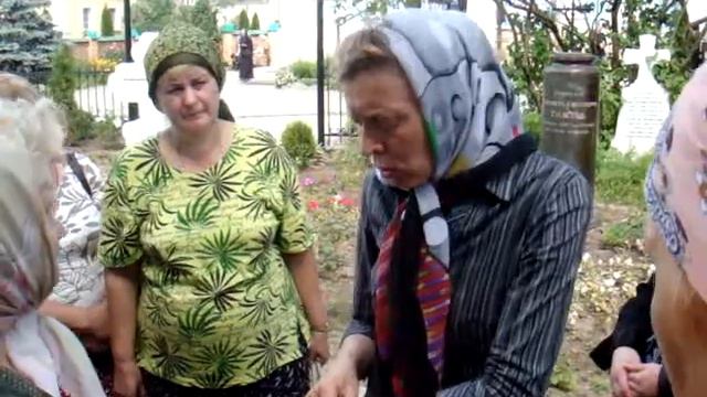 Оптина пустынь июнь - июль 2009 г. Часть 8.mpg смотреть онлайн