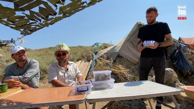 Раскопки поселка Глейки-2 под Керчью смотреть онлайн