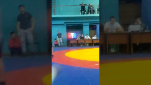 Маленький борец смотреть онлайн