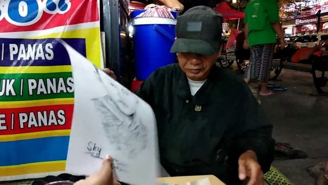 8. Drawing sketch, street artist смотреть онлайн