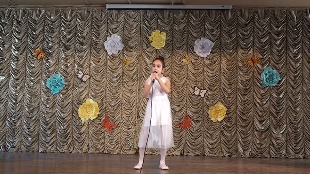 Паращенко Амалия (8 лет). «Робот Бронислав» Муз. и сл. А.Пряжникова смотреть онлайн