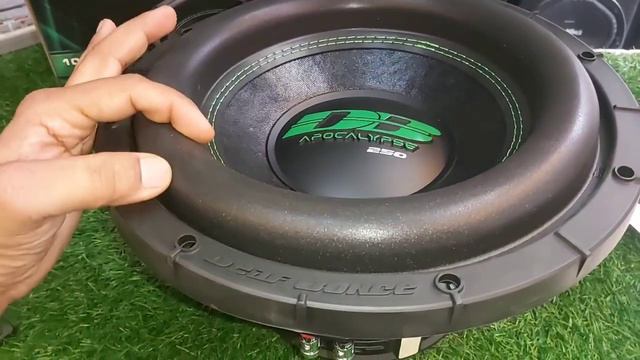 Deaf Bonce Apocalypse DB-SA252 D1 12" 2000 Watt Dual 1 Ohm Subwoofer смотреть онлайн