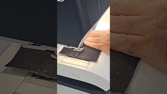 Rob Shows the Pfaff Expression 720 смотреть онлайн