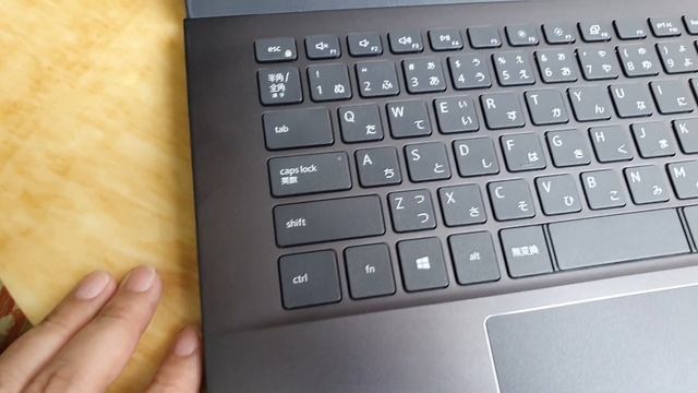 (Mã Vip1) laptop sx 2020, Dell Vostro 5401, i5, gen 10, ram 16, ssd 512, 14fhd, vỏ full nhôm. смотреть онлайн