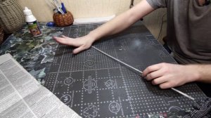 Кручу длинные трубочки 57см  из газет.