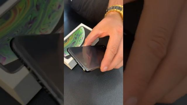 iPhone XS Space Gray 64Gb смотреть онлайн
