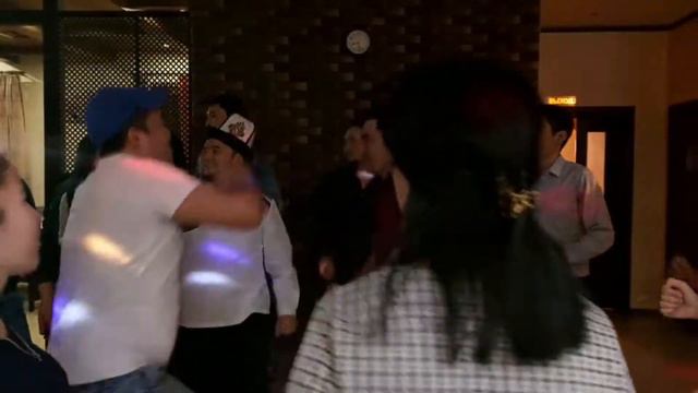 "СҮННӨТ ТОЙ" ЖУНУС УУЛУ ЭМИРЛАН смотреть онлайн