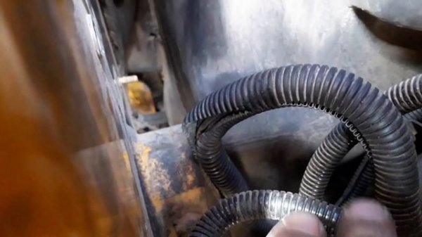 JCB 3 CX(нашли почему перегорает предохоанитель)