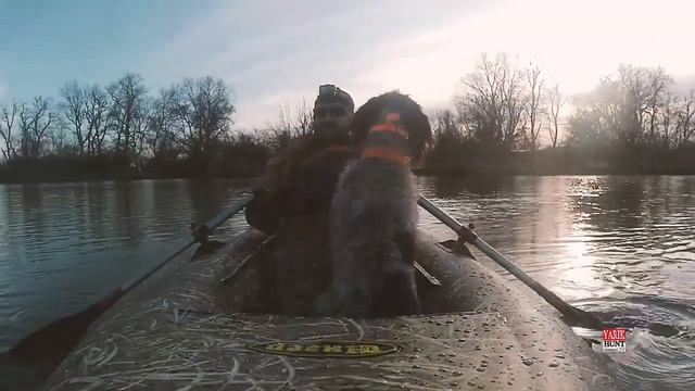 ?ЛУЧШАЯ НАДУВНАЯ БАЙДАРКА ДЛЯ ОХОТЫ И РЫБАЛКИ / ИНЗЕР 350 смотреть онлайн